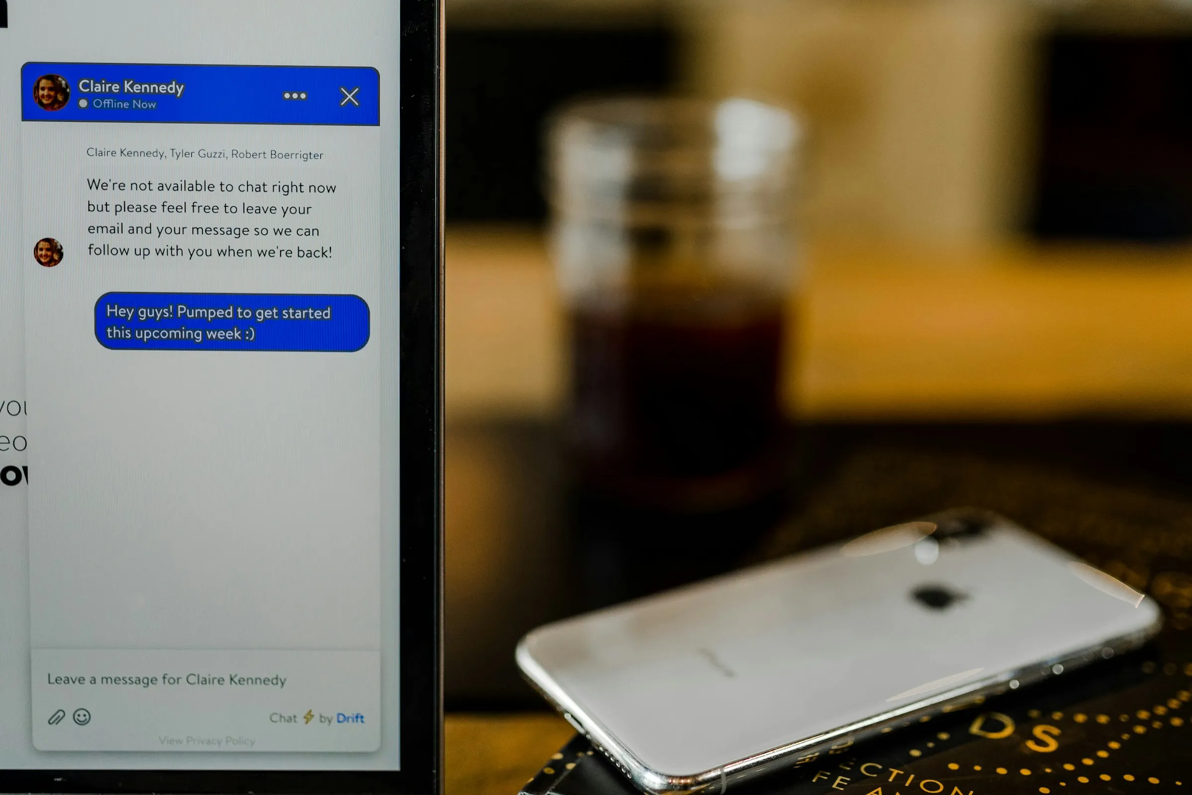 Custom Chatbots & Agents